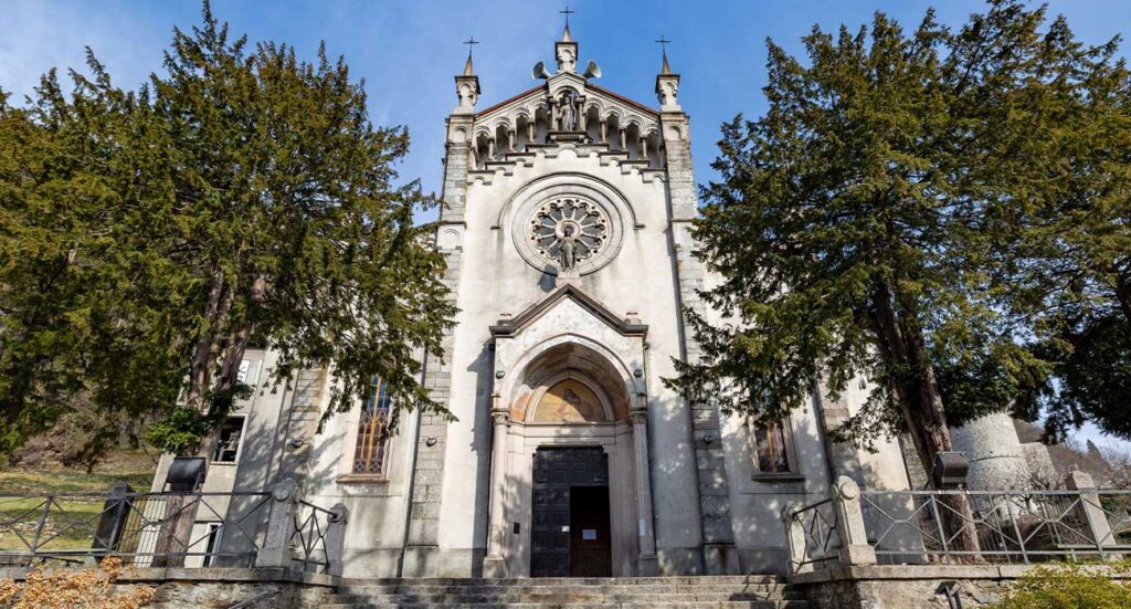 Parrocchiale del Sacro Cuore di Gesù in Vogogna - Wedding Visit Piemonte