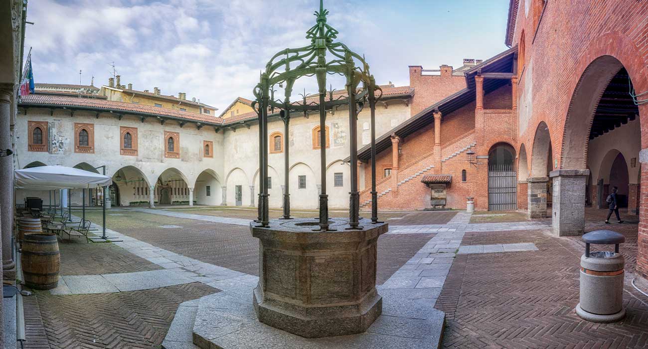 Complesso Monumentale del Broletto di Novara - Wedding Visit Piemonte