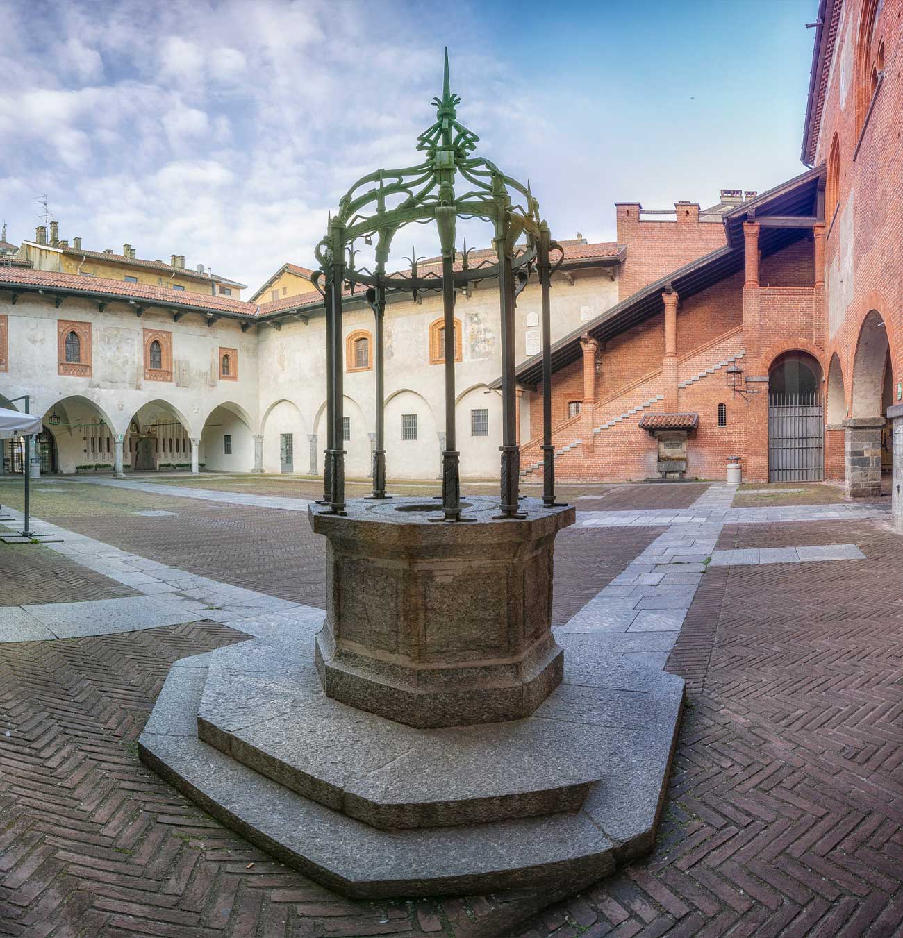 Complesso Monumentale del Broletto di Novara - Wedding Visit Piemonte